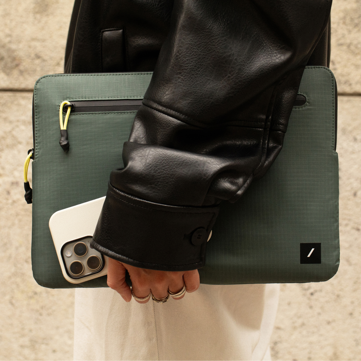 #color_slate green