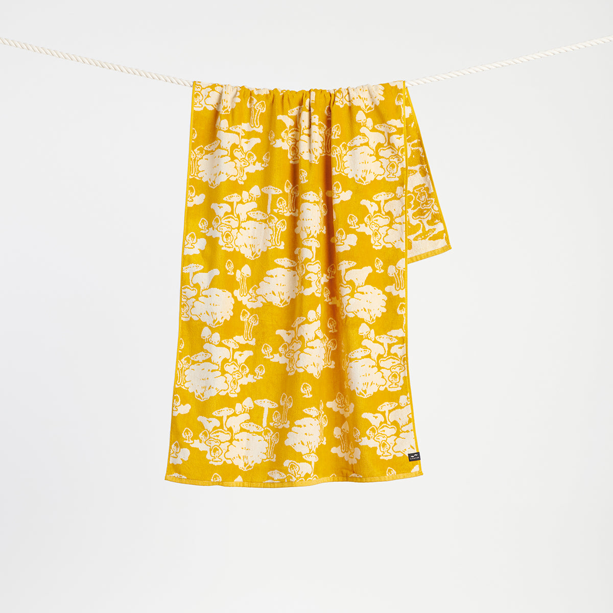 Wonderland Premium Woven Towel - Orange