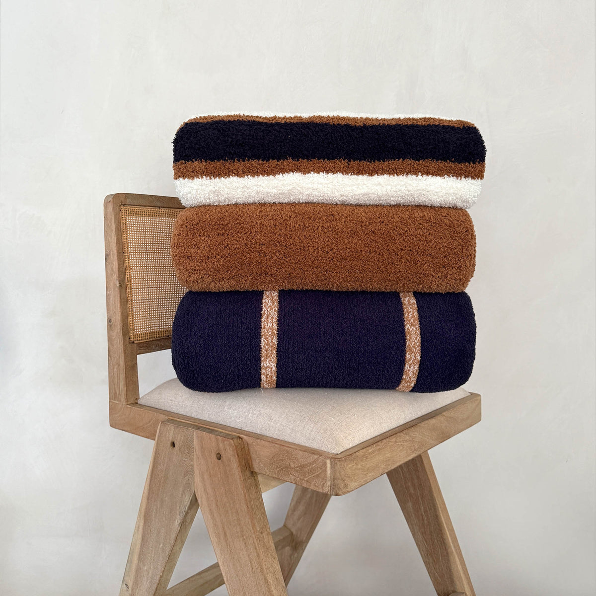 dark-navy-haystack-wheat
