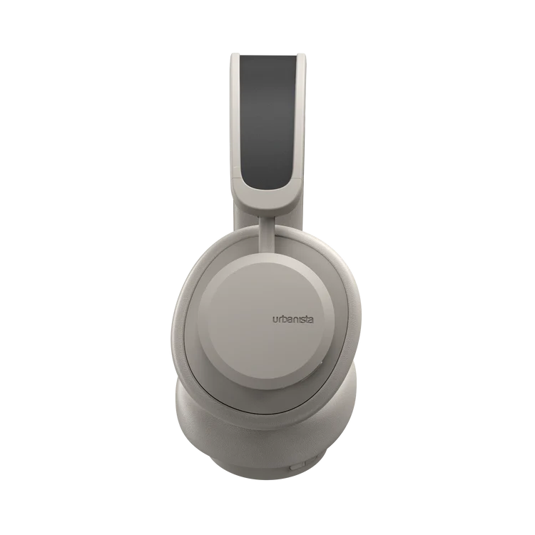Los Angeles - World&#39;s First Solar Powered Headphone