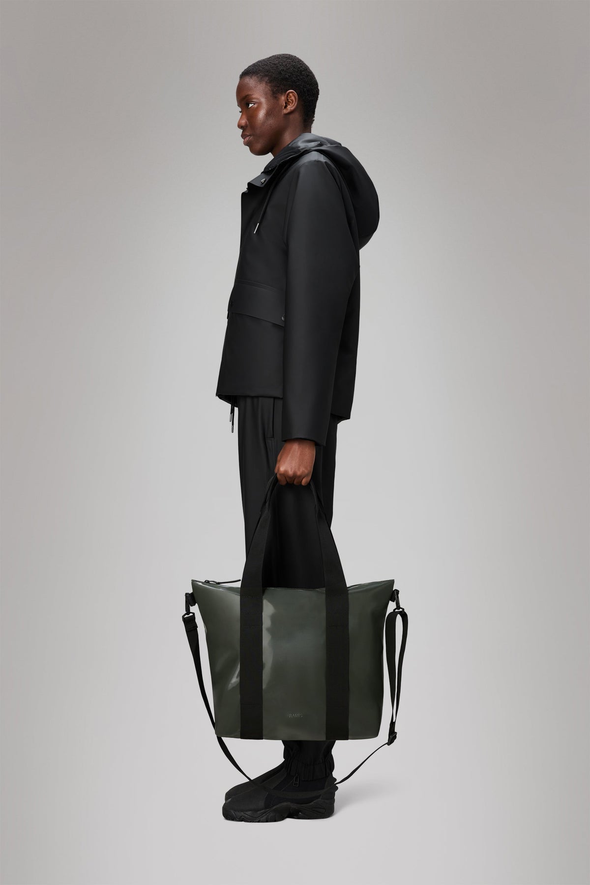 RAINS Tote Bag Mini Swamp 16L H36 x D13 x W40 cm Tote