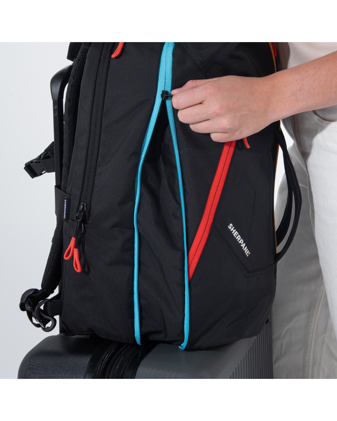 Juno | Travel Backpack