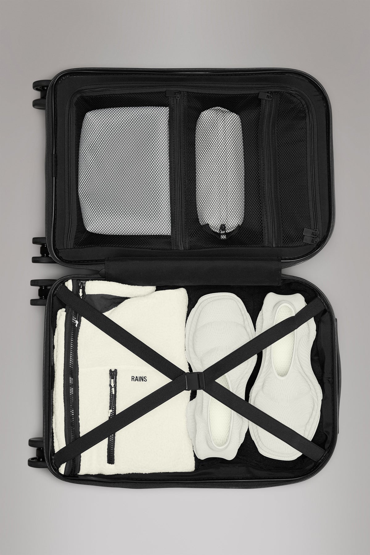 RAINS Texel Cabin Trolley Black Trolley