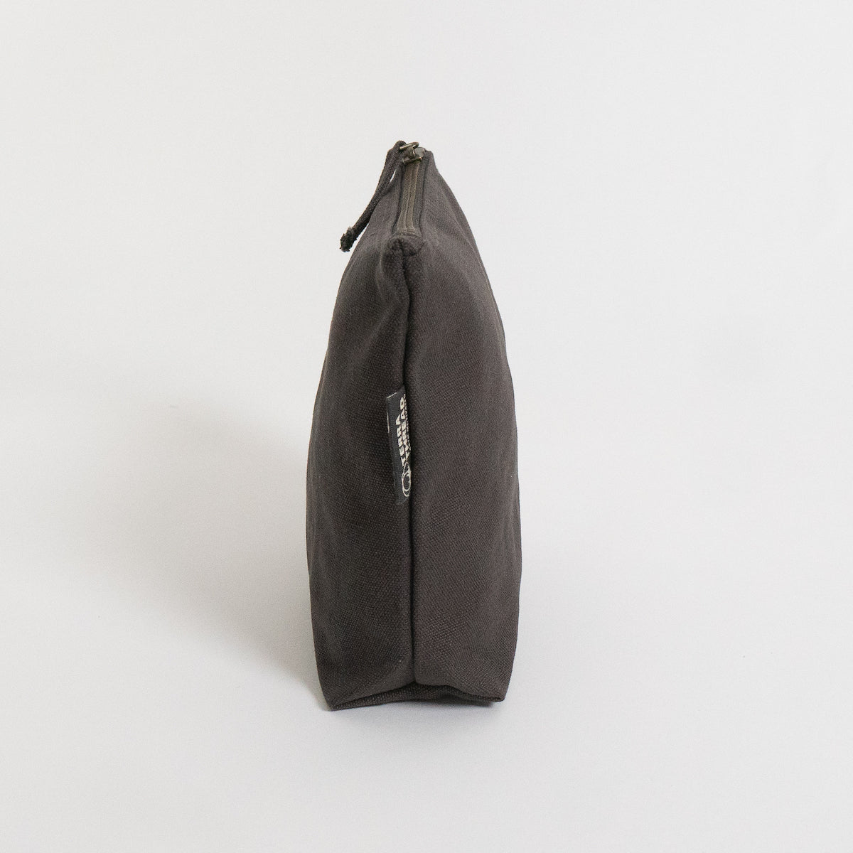canvas cosmetic bags#color_charcoal-grey