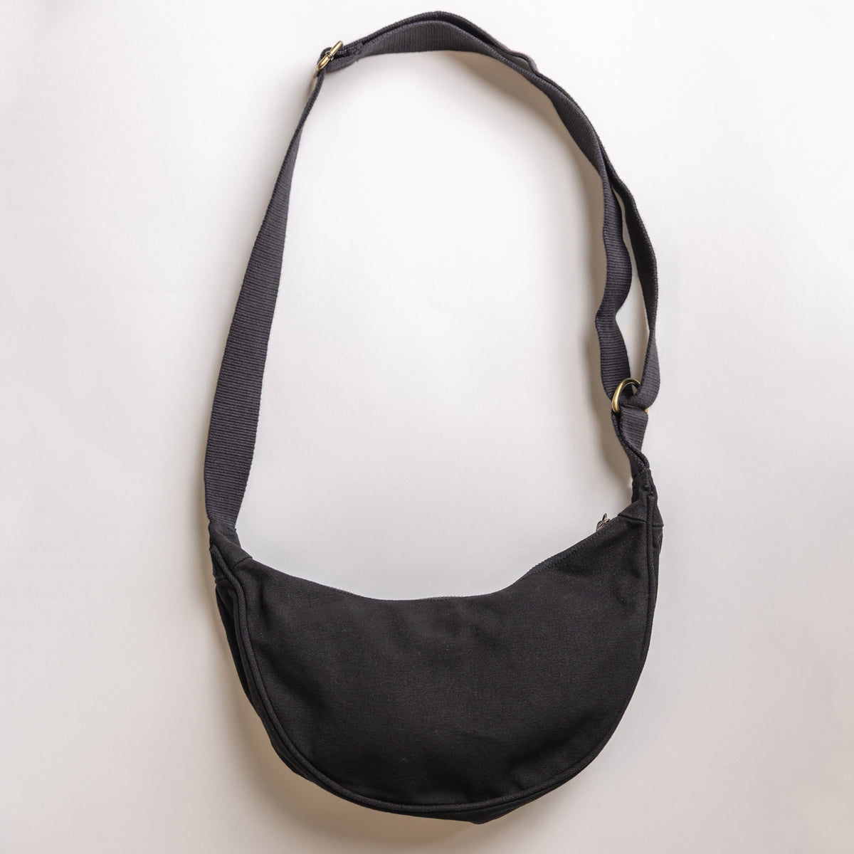 cross body sling bags#color_ivory-black