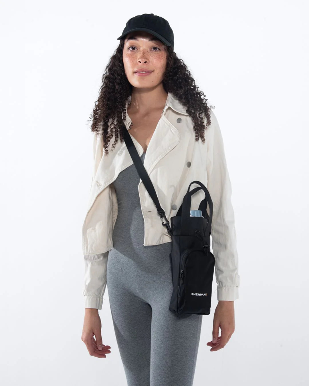 Izzie | Water Bottle Crossbody