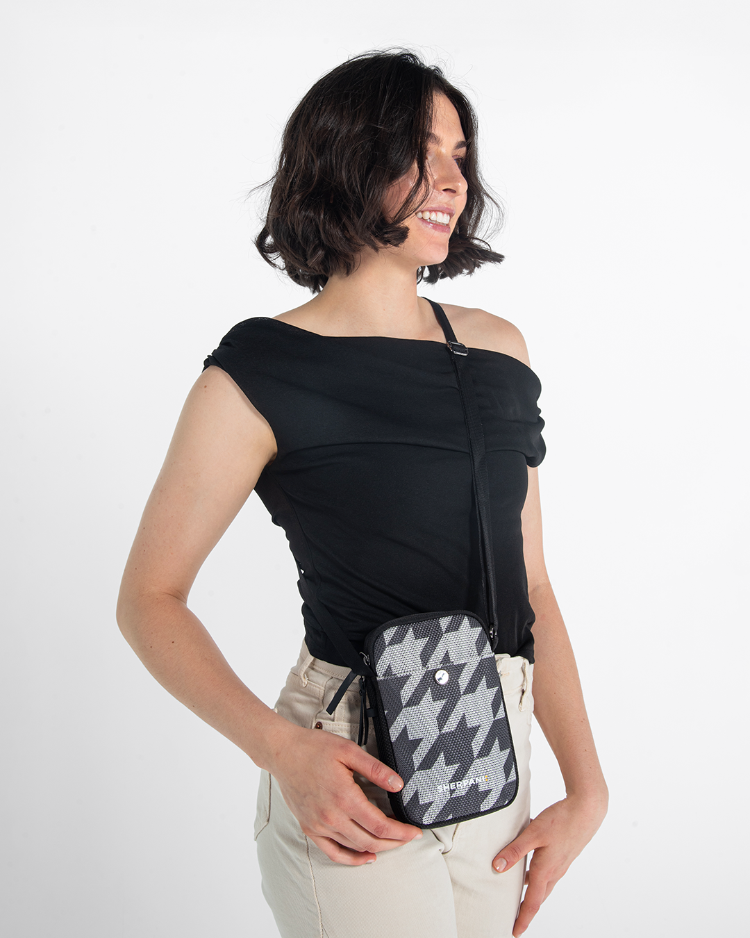 Simplicity AT | Crossbody Wallet