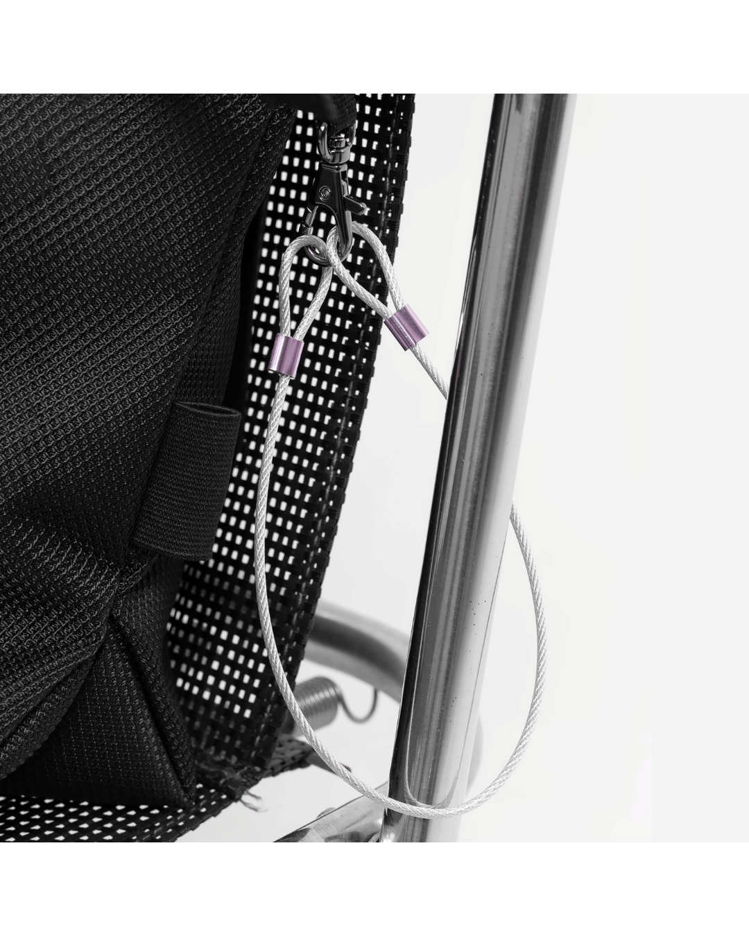 Vale AT | Reversible Crossbody