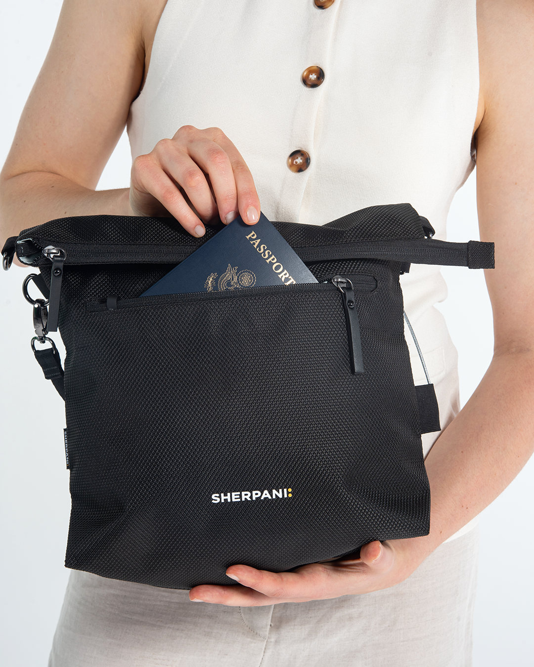 Vale AT | Reversible Crossbody
