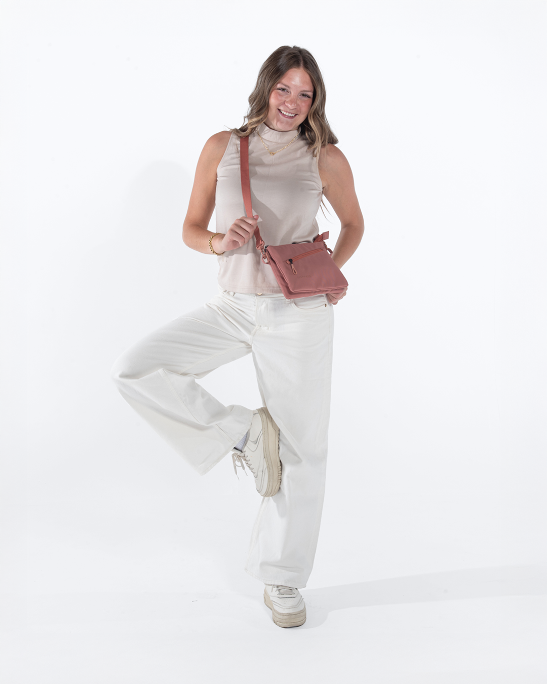 Zoom | Slim RFID Crossbody