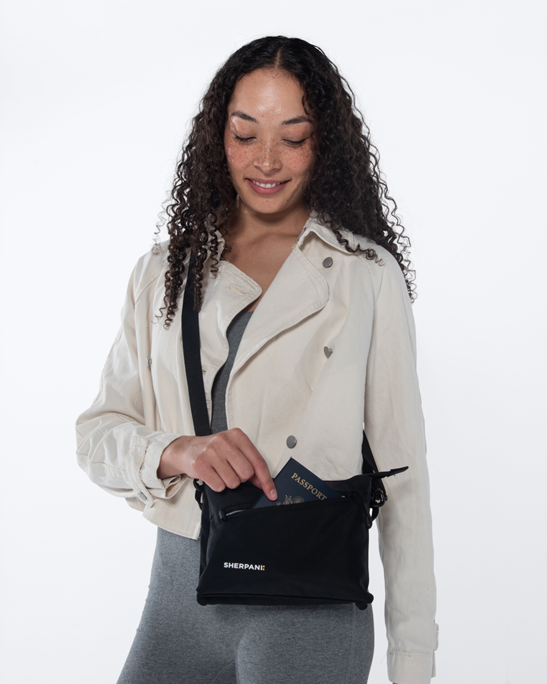 Zoom | Slim RFID Crossbody