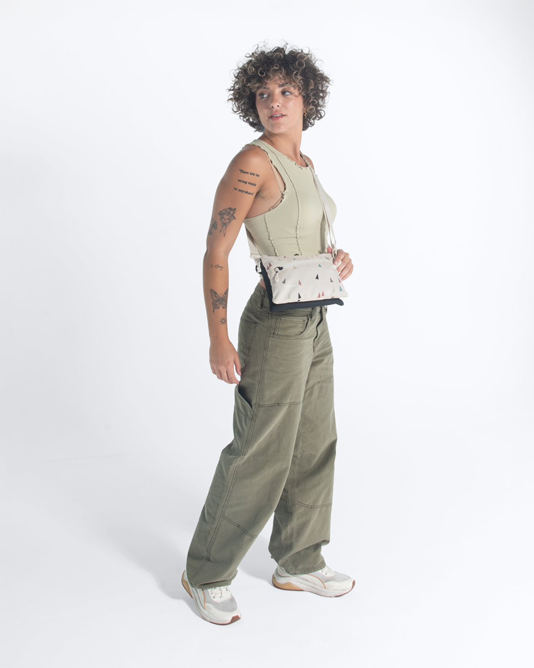 Zoom | Slim RFID Crossbody