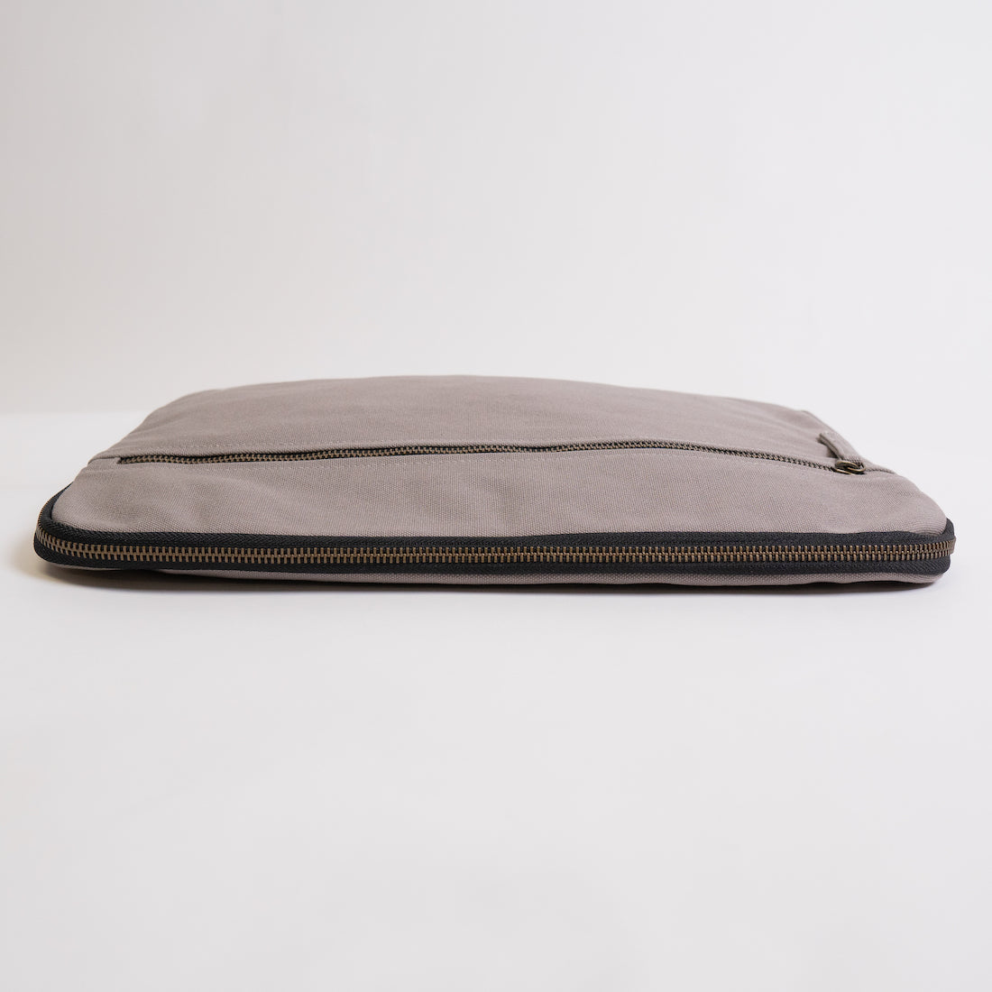 cute laptop bag 16 inch#color_cloud-grey