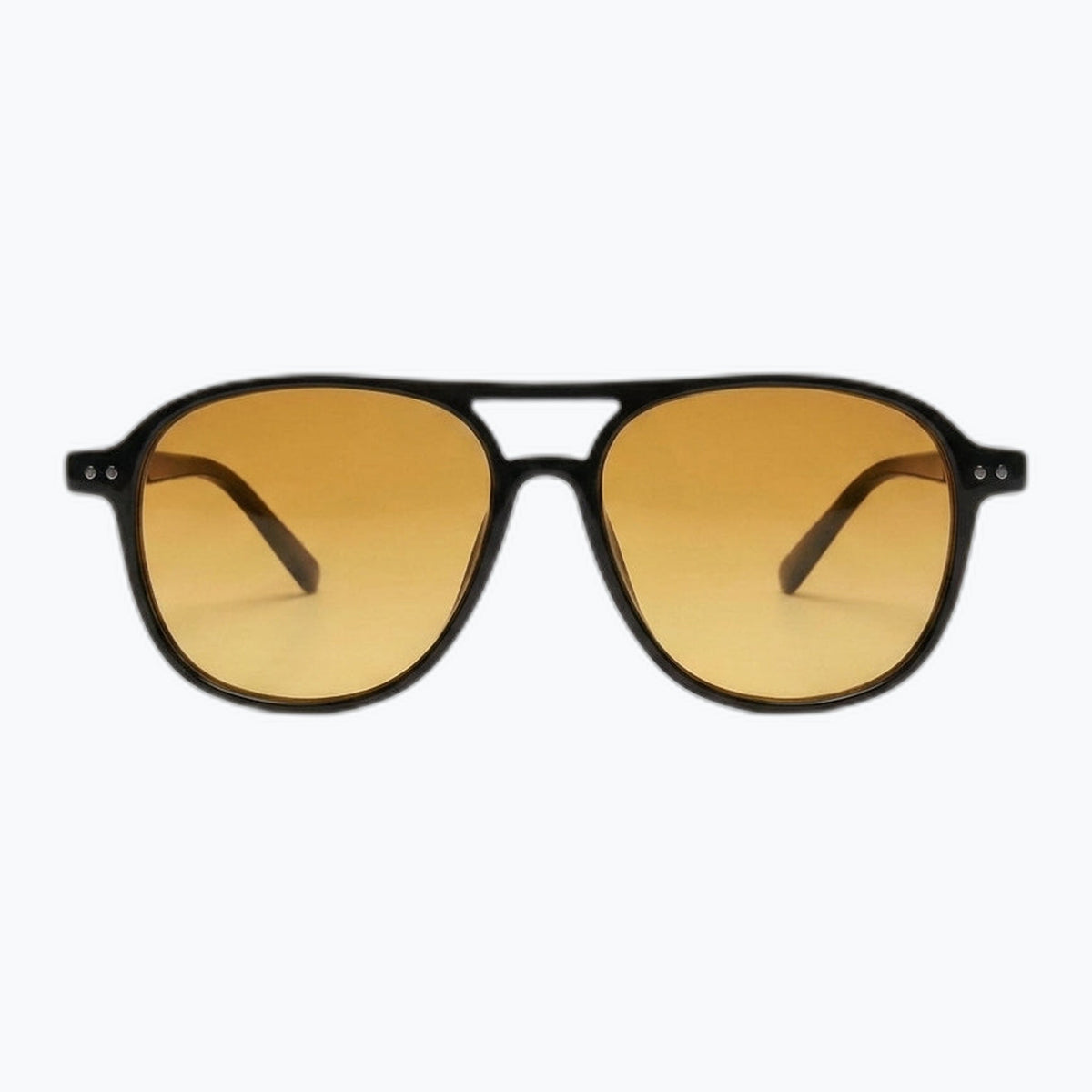 Jaxy Eastwood in Black — Aviator Polarized sunglasses