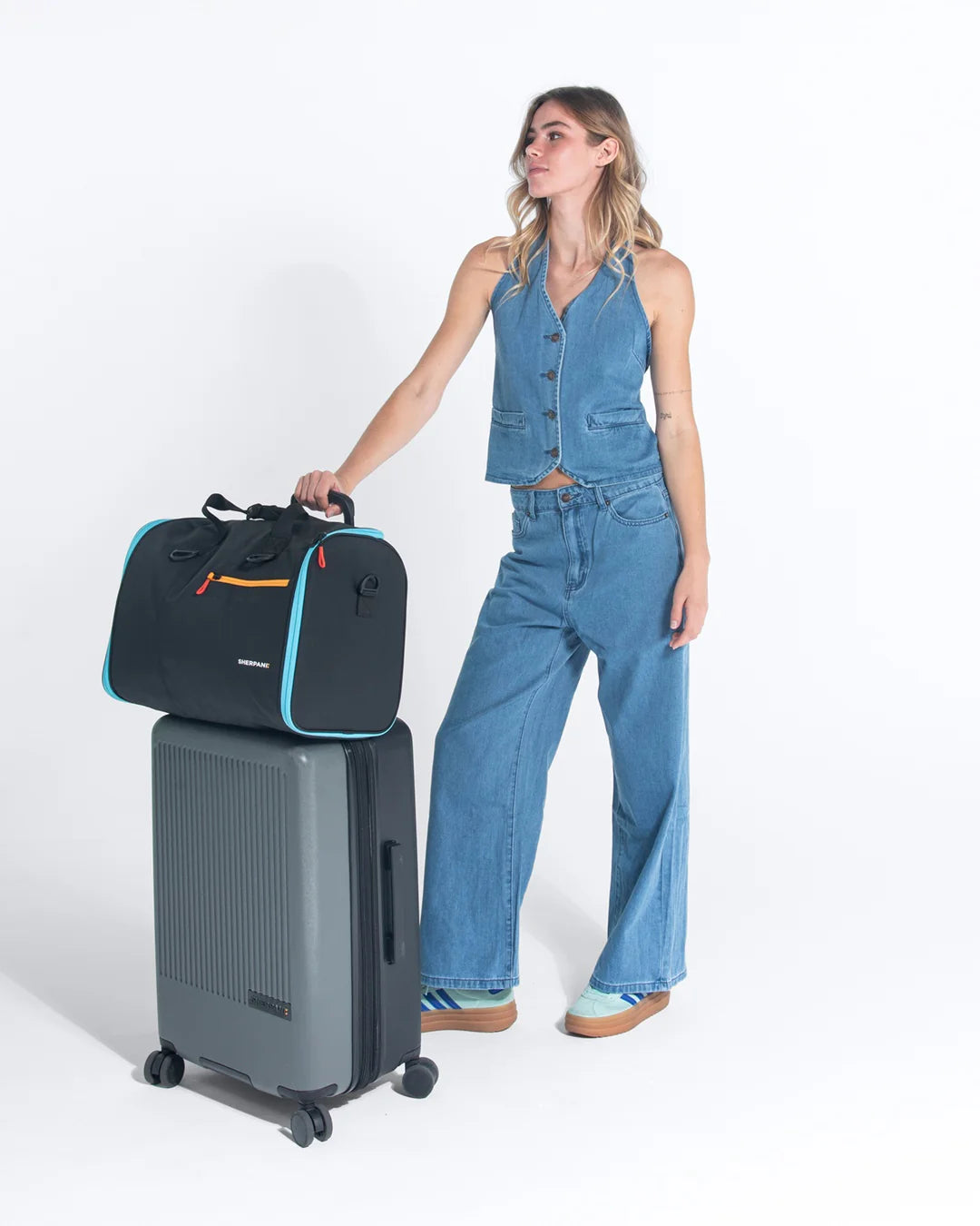 Jaunt Garment Duffle