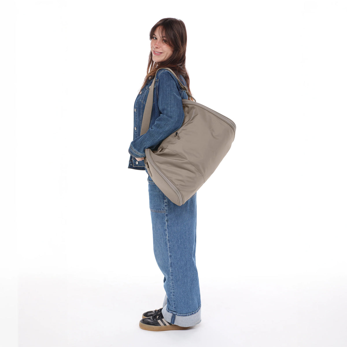 Jaunt Garment Duffle