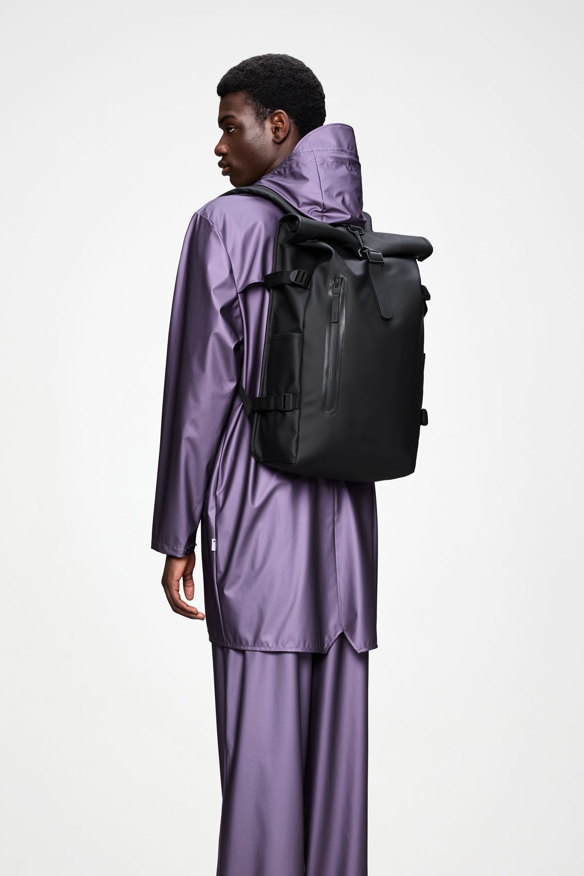 RAINS Rolltop Rucksack Large Black 23L H63 x D14 x W32 cm Backpack