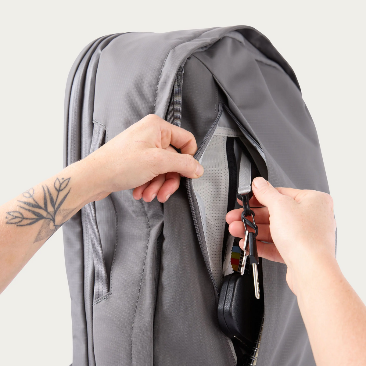 Everything Travel Pack - 28L