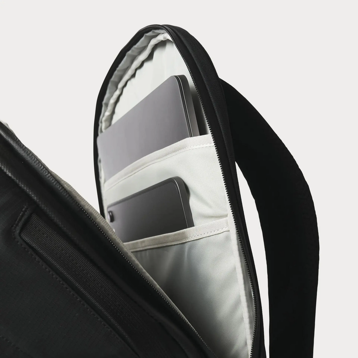 Everything Travel Pack - 28L