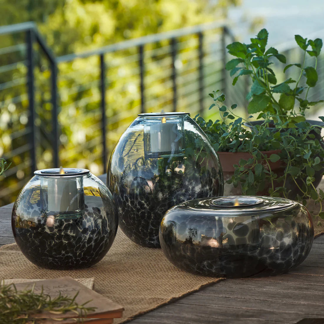 Glass Oval w Luminara Flameless