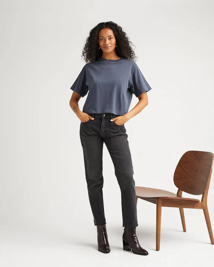 Women's Relaxed Crop Tee