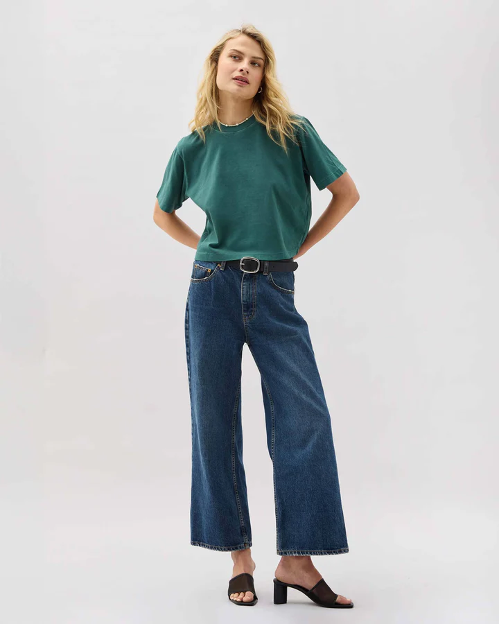 Women's Relaxed Crop Tee