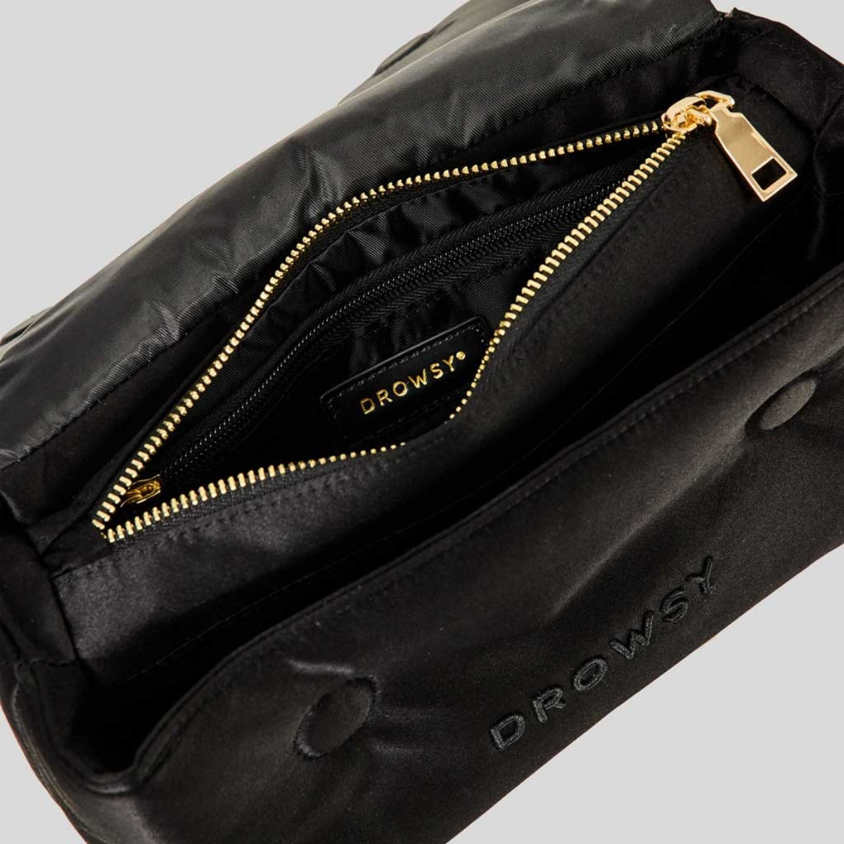 Silk Necessaire - Black Jade