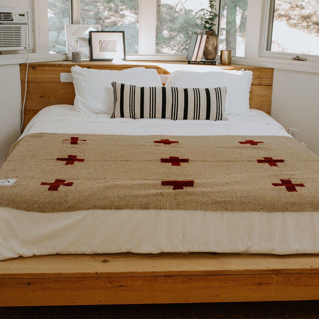 Positive Vibrations Blanket - Trek Light