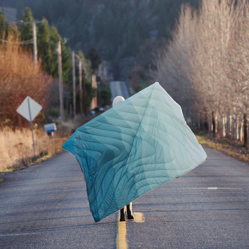 Rumpl | Original Puffy Blanket - Cascade Fade |  |  | Printed Original