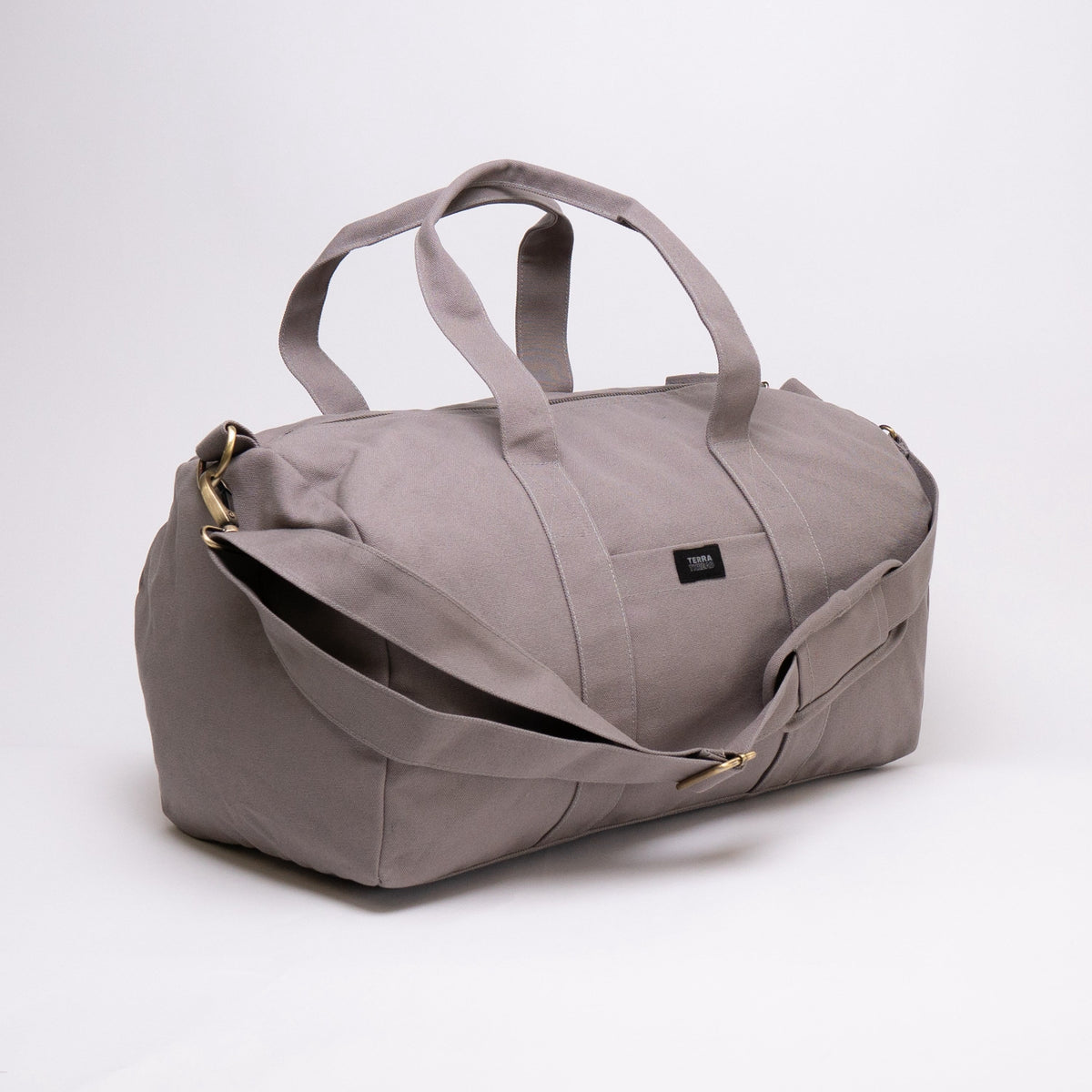 small gym duffle bag#color_cloud-grey