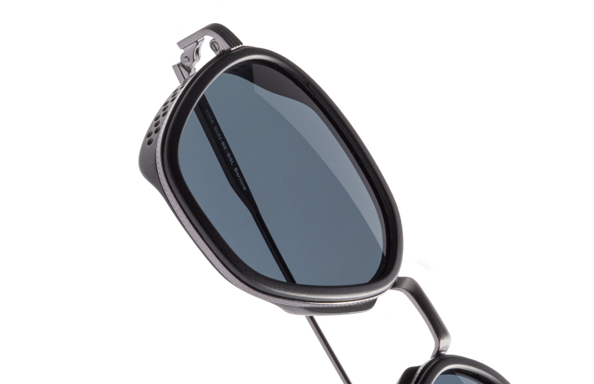 PROD_SUN_BE_BSL sunski bernina black slate half vertical angle