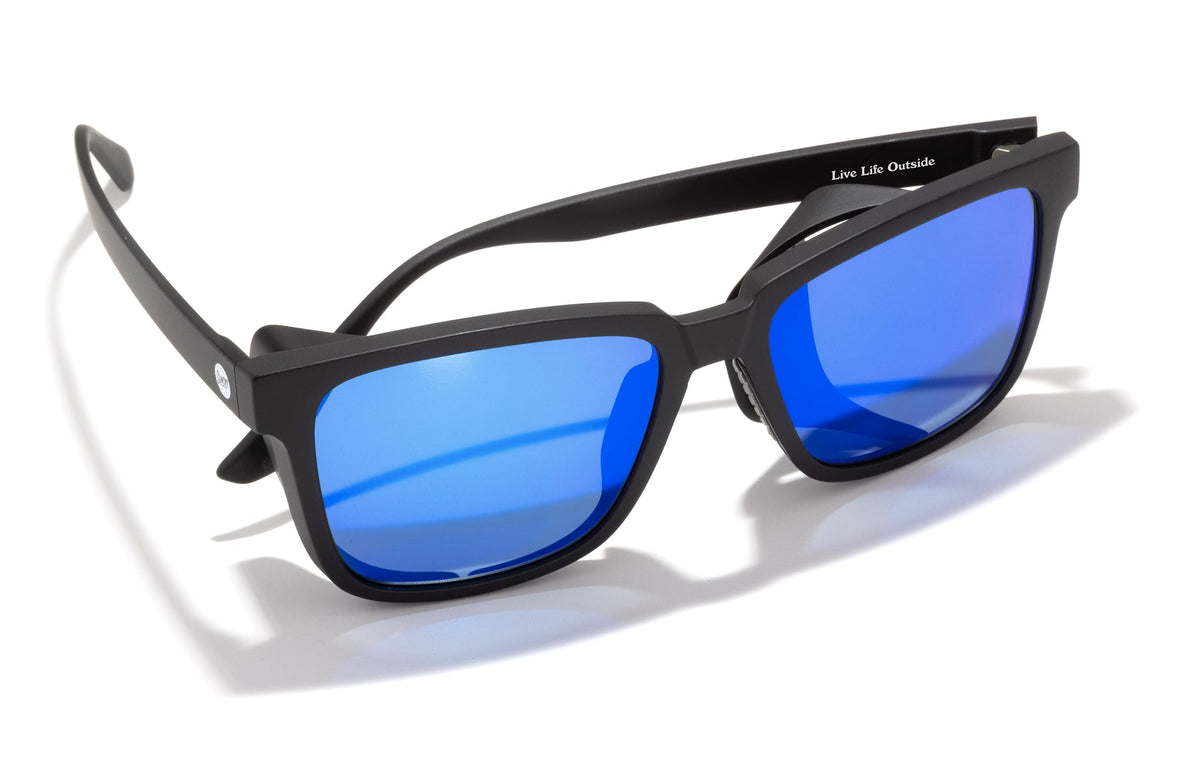 PROD_SUN_CO_BBLP sunski couloir black blue aerial angle