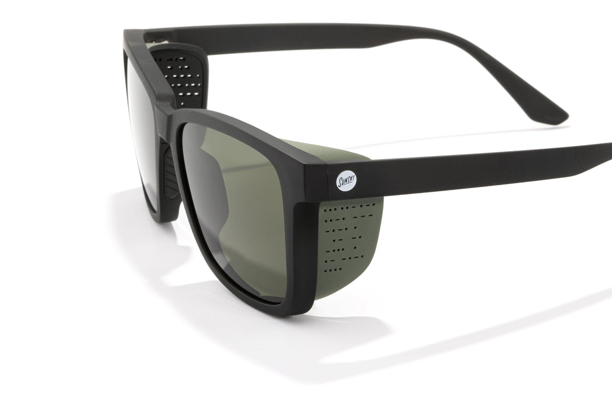 PROD_SUN_CO_BFOP sunski couloir black forest side profile angle