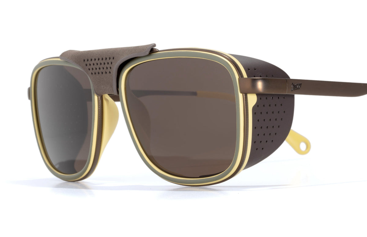 PROD_SUN_FE_OAM sunski ferrata olive citrine amber low angle side shot
