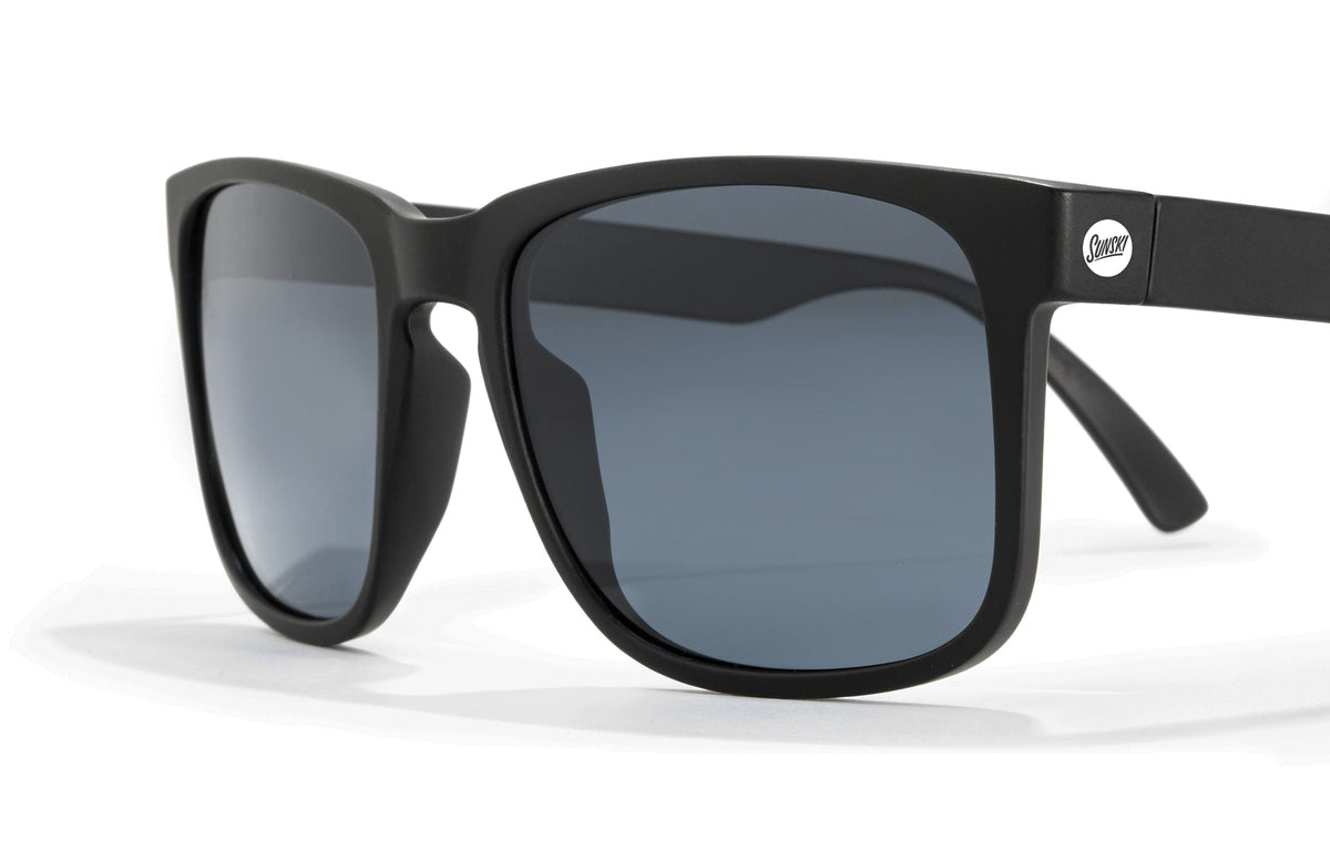 PROD_SUN_KI_BMI sunski kiva black midnight close up side profile