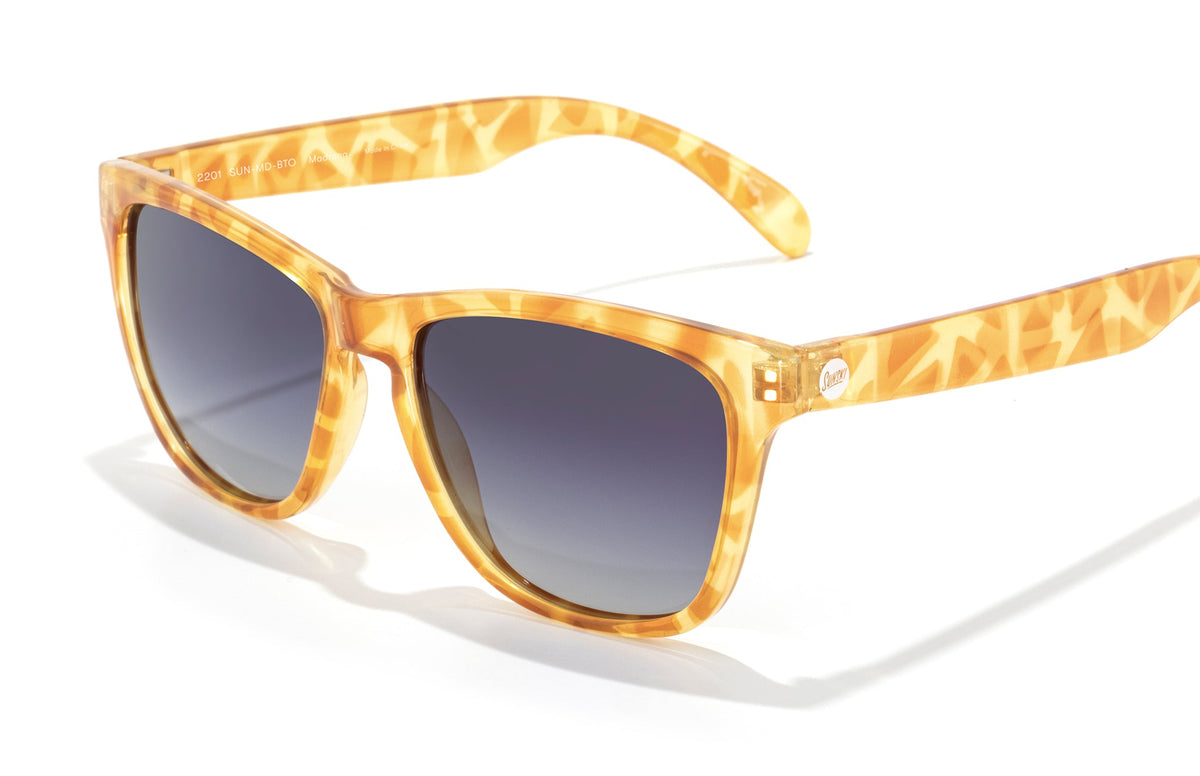 PROD_SUN_MD_BTO sunski madrona blonde tortoise ocean three quarter angle