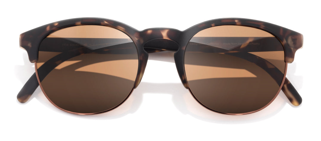 sunski avila tortoise amber front angle