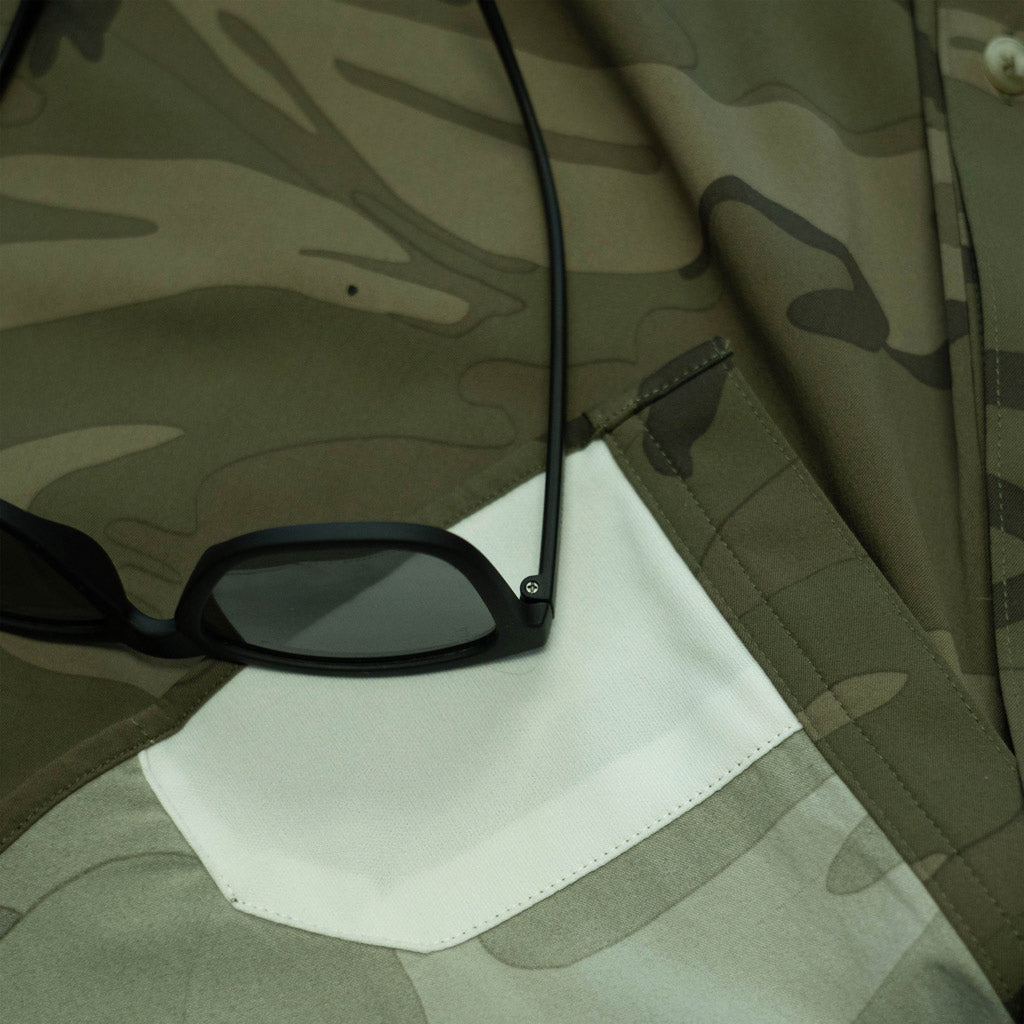 long sleeve camo shirt lens cleaner