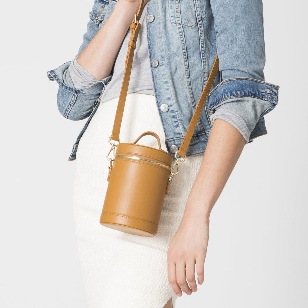 Crossbody Capsule