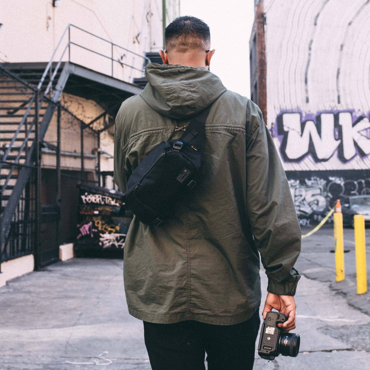 Ranger Black Camera Mini Sling
