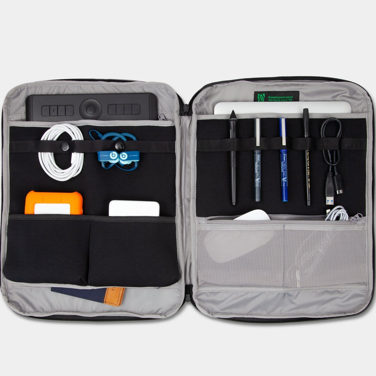 Stealth Folio Organizer