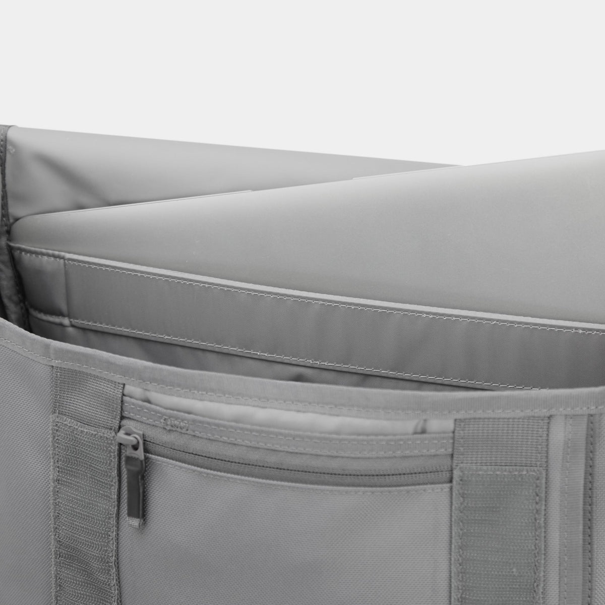 Classic Messenger Bag