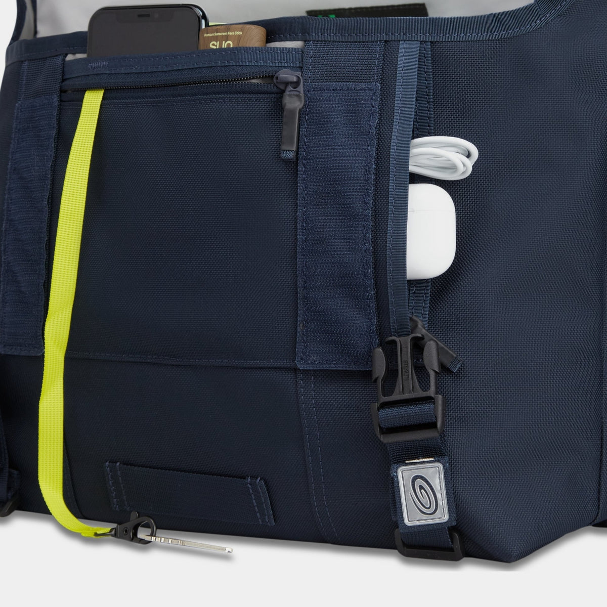 Classic Messenger Bag